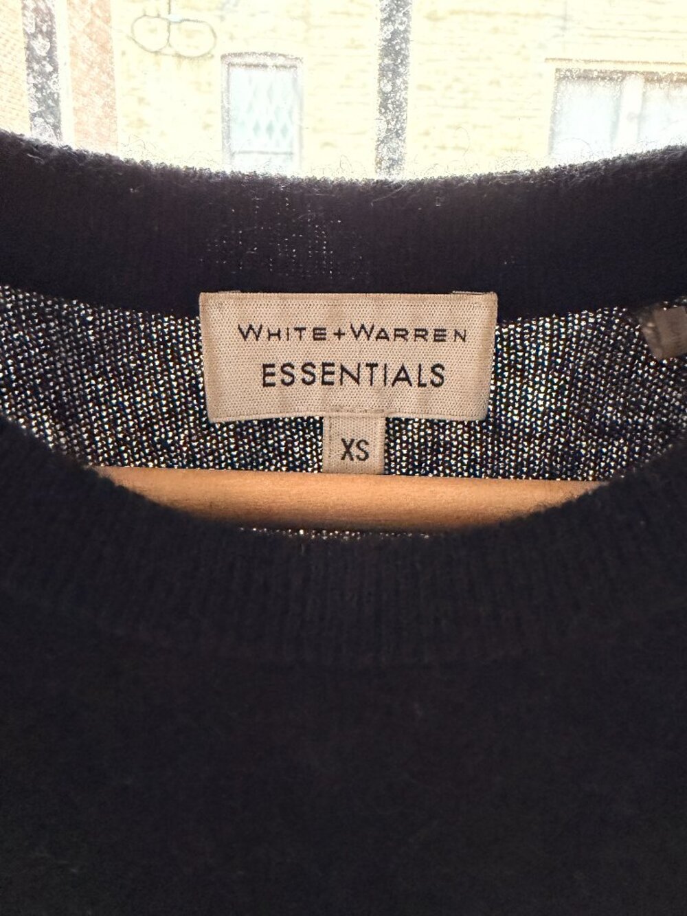 White + Warren XS Cashmere Sweater